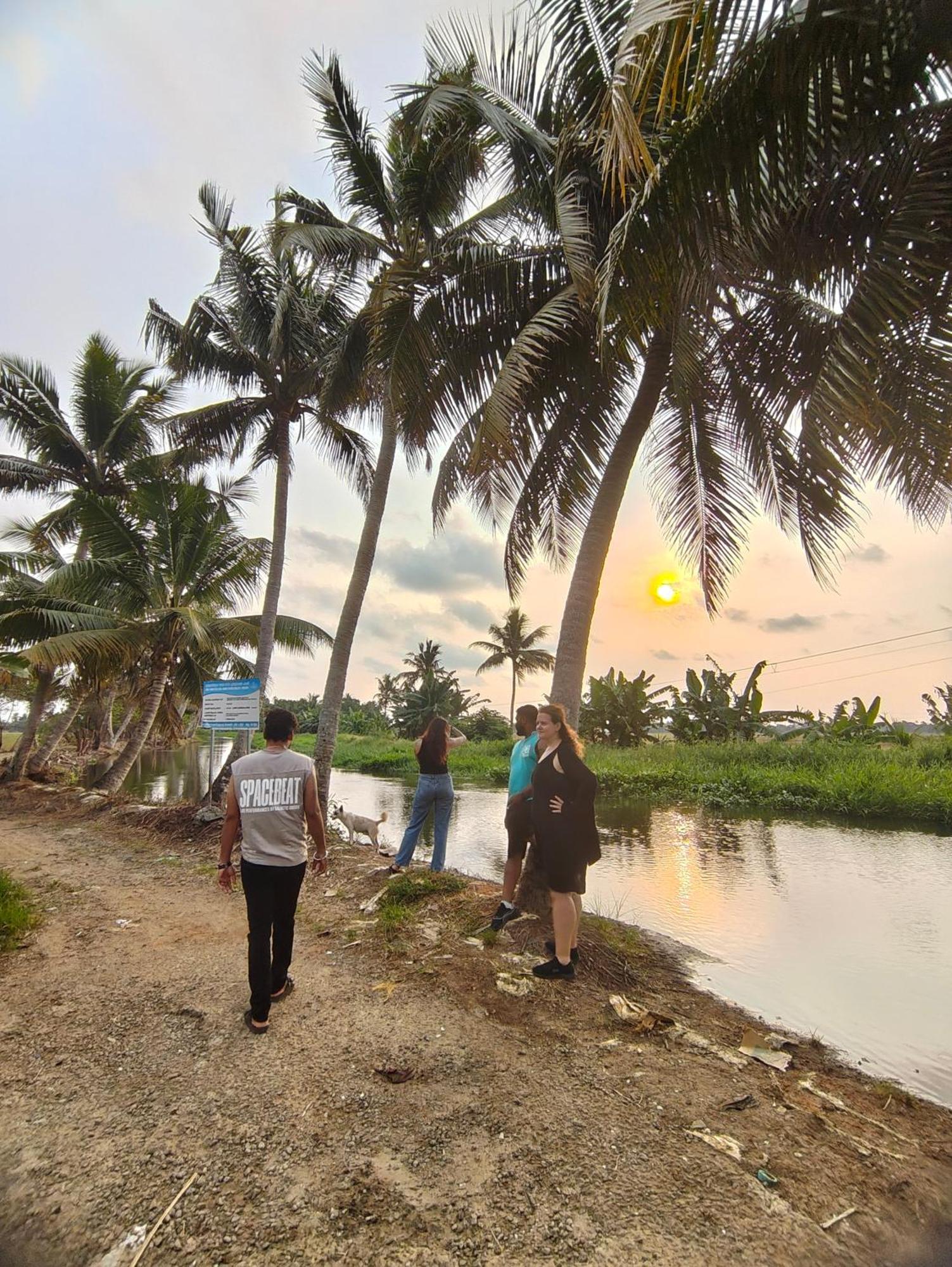 Jeehaa Homestay Alappuzha Экстерьер фото